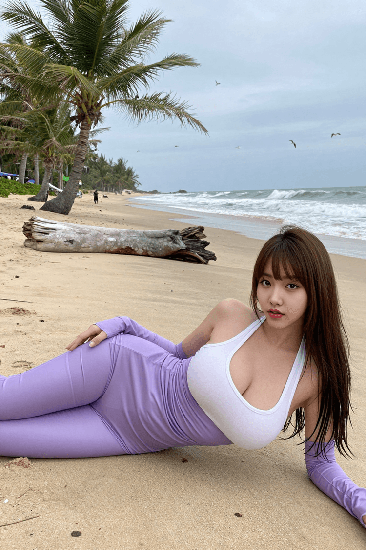 Mei Lin photo 17